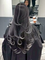 シエラ 心斎橋(CIERA.)&nbsp;イメチェンワイドバングアッシュグレーセミロング