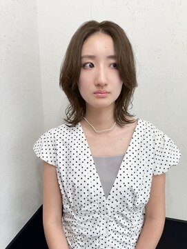 ラグナ(LAGUNA) くびレイヤー×シアベージュ×ミディアム/20代/30代