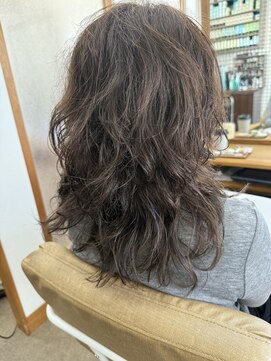 グロウトヨサキワン(GLOW TOYOSAKI ONE) ゆるっとパーマ