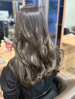 イヴォーク トーキョー(EVOKE TOKYO) オリーブブラウン/巻ける縮毛矯正/ロングカット