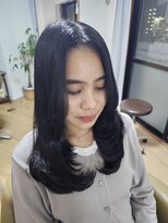 あのん&nbsp;ストレートパーマ+韓国風レイヤー