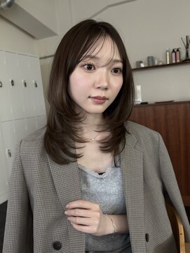 ガーランドギンザ(Garland Ginza) ミディアムレイヤー レイヤーカット 透明感カラー