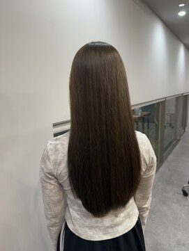 クルムバイルチア(Kulm by Luccica) (Kulm by luccica moe) 透明感ベージュ
