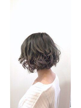 ヘアーディレクションイアス (HAIR DIRECTION eAs) ショートボブ