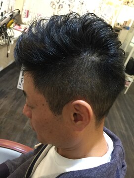 ヘアクラブリューズ フォアキングアンドクウィーン(HairClub RYU's for King&Queen) ビシッとしてますヘア