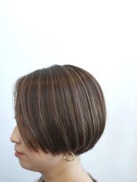 ルッソ(LUSSO)&nbsp;ハイライトたっぷりボブ