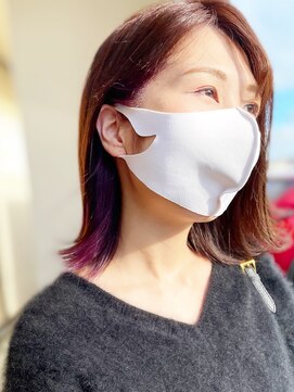 カーサインフィニテイ Hair Design caRsa INFINITY インナーカラー　外はねロブ