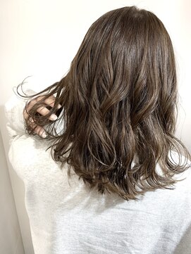 マイレ(maile) イルミナカラー グレージュ