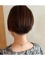 アミナ(AmiNA)&nbsp;ハンサムショート×美シルエット