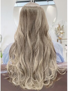 ラヴィラ(La villa) ミルクティベージュ