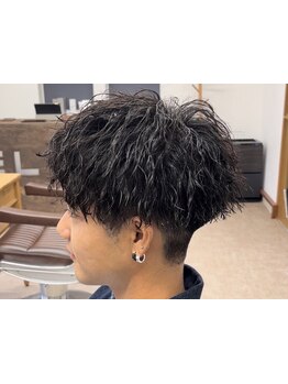 仕事でも休日でもおしゃれでいたい…★そんな方必見！再現性の高いカットで、ON/OFFもキマるスタイルに◎