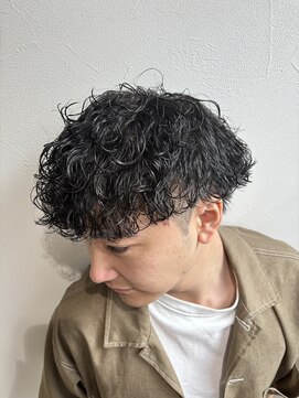 グラフ 立川(Graph.) 波巻きパーママッシュツーブロックメンズパーマ