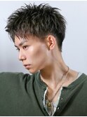 無造作アップバングツーブロック刈り上げ