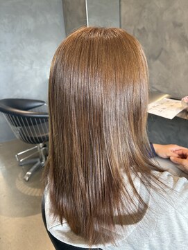 ユウシヘアー(Yushi Hair) ロングレイヤー