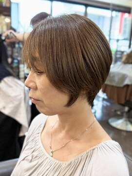 キャラ 池袋本店(CHARA) 人気◎20代30代40代50代◎ひし形ショートボブ【池袋/髪質改善】