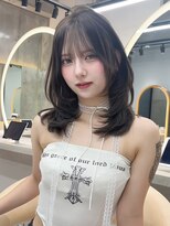 ロンドメリア 天神大名店(Lond Melia)&nbsp;レイヤーカット小顔に見せるヘア/韓国ヘア/髪質改善/福岡/天神