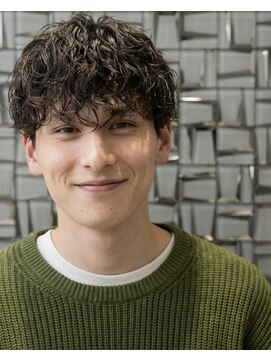 ウィーニード 名古屋(WENEED) 【佐久間】マッシュパーマ