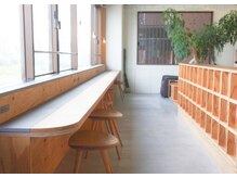 コノカ 北浜(KONOKA)の雰囲気（カフェのような落ち着いた店内/お子様同伴◎[北浜/髪質改善]）