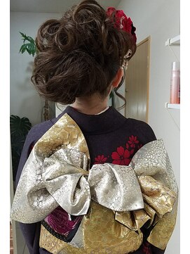 髪こうぼう ふんわりヘアセット♪