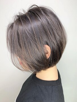 アンルポン 天満橋(un le pont) 【un le pont 天満橋】カッコ可愛いショートボブ☆