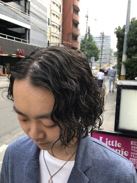 リトルクイニー(LittleQueenie) スパイラルパーマ