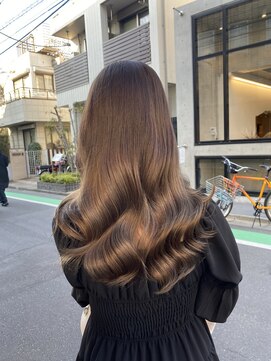 フリーラ 横浜(freera) 黒髪/グレーベージュ/レイヤーロング/前髪パーマ[横浜駅]