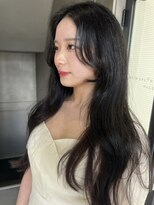 ポール(pole)&nbsp;札幌韓国ヘア　暗髪レイヤーカット