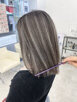 ブラウン(Brown) コントラストシルバーハイライト