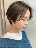 ショートヘア顔周りレイヤーブリーチダブルカラーショートボブ