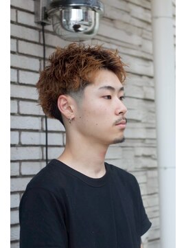 キングスマントーキョー 三鷹店(KINGSMAN TOKYO) スパイキーパーマ