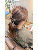 ももいろかぶとむし 脱・白髪染め!極細ハイライトで作る立体感ベージュカラー