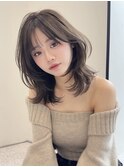 ミディアムハッシュカット
