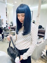ピエドプールポッシュ(PiED DE POULE POCHE) ロイヤルなブルーカラー