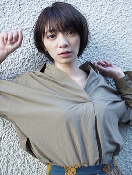 シュリット(schritt) こびない黒髪ショート！ schritt mutsuki