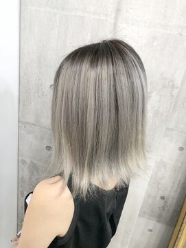 ミラク 町田(MIRAC) 【MIRAC町田店河原崎】ホワイトグレージュバレイヤージュ