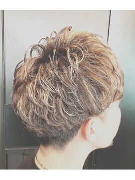 ヘアーラウンジ アルテ(hair lounge arte) 王道！簡単スタイリング　マッシュ