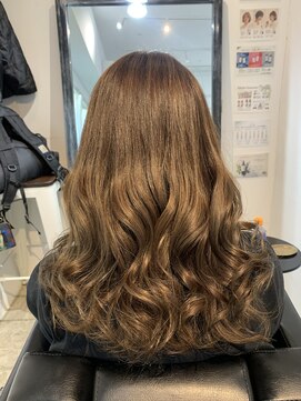 ツムグ 代官山店(TUMUGU) ふんわりパーマ白髪ぼかし/ツヤツヤ髪艶カラーショコラベージュ