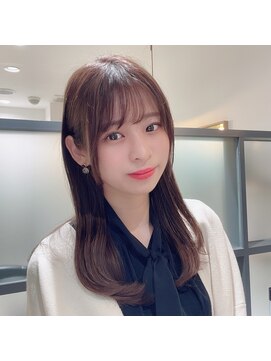 巻かなくても可愛いナチュラルストレート　PRIMA ange 中目黒