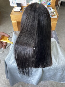 モア(MORE) サラツヤキラ髪矯正