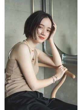 シーム(SEAM) ニュアンスミニボブ×センターパート