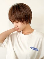 トレス(TRESS)&nbsp;ショートヘア　丸みショート　前髪あり　原宿　表参道　渋谷