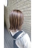 外ハネ×ボブ×ハイライト