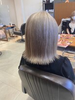 ドンナ 奈良イズミヤ広陵店(DONNA) ホワイトグレージュ