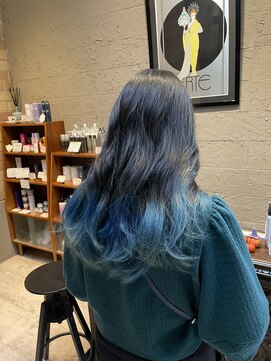 エルテ(ERTE) 群青裾カラー