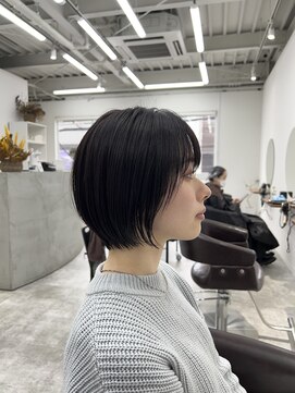 シー 北千住(sii.) ショートボブ