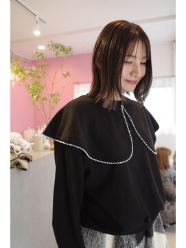 イロ(iro.) グレージュ