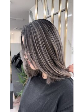 メゾン(Maison) ハイライト、バレイヤージュ