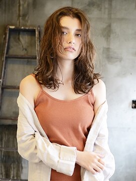 アースエレガンス 田町店(EARTH Elegance) 束感ウェットなロングウェーブ【EARTH田町店】