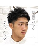 解説付きツーブロックアップビジネスバーバー刈り上げ
