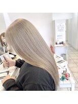 ユニ(Uni.)&nbsp;グレージュカラー